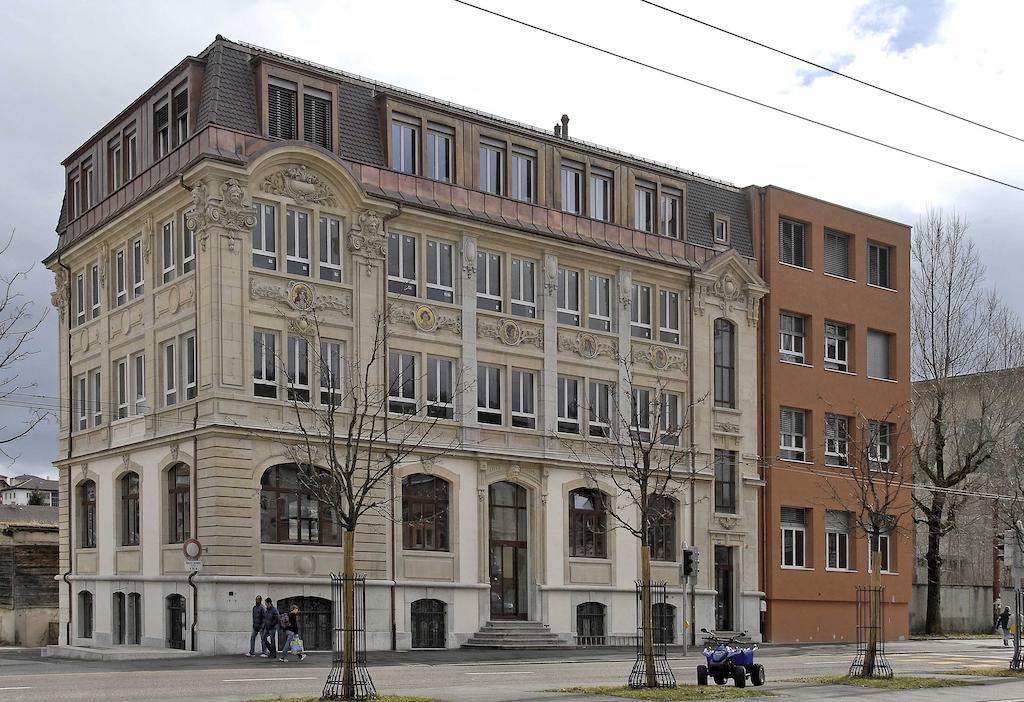 Hebergement Du Pod La Chaux De Fonds Екстер'єр фото